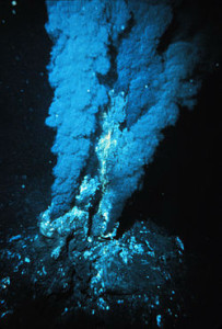 FUMAROLE NELLE FOSSE OCEANICHE